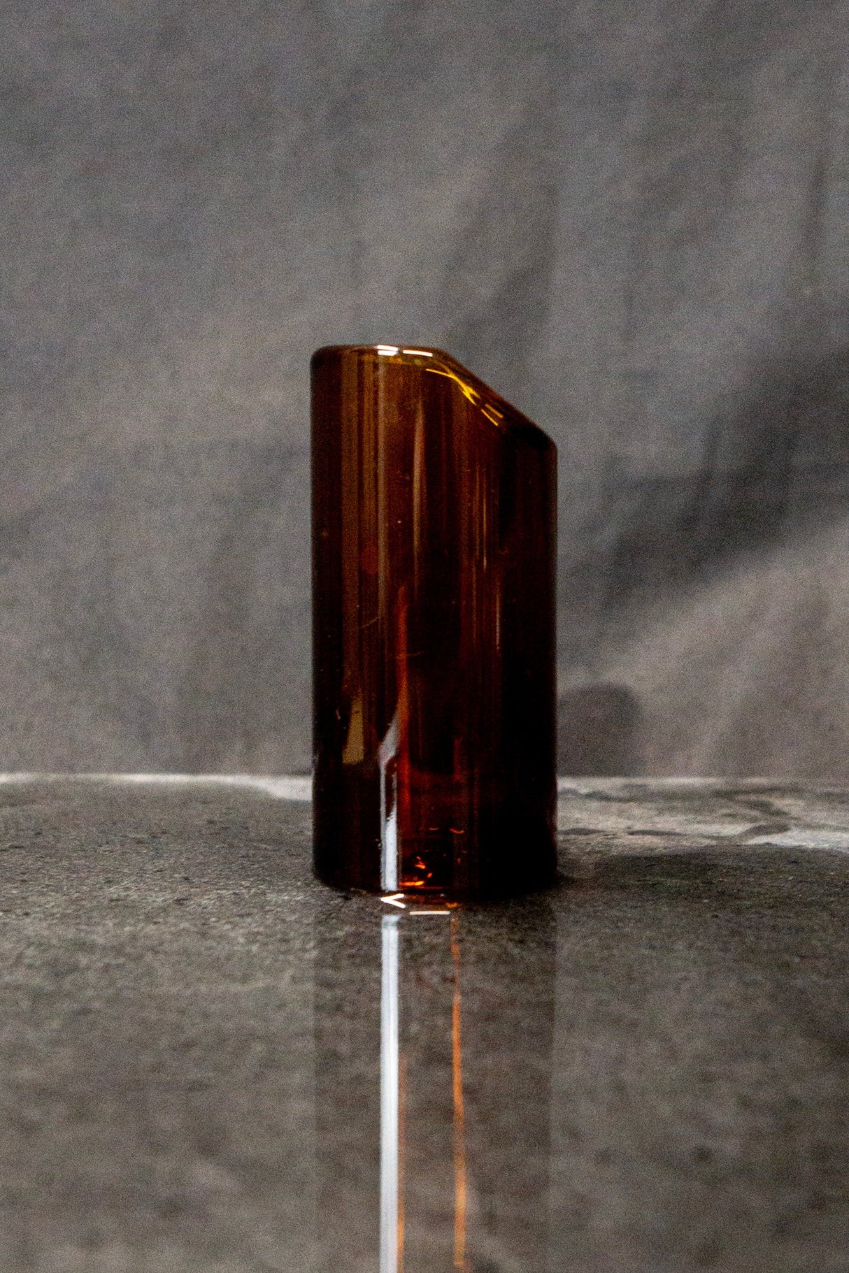 The Rock Slide Moulded Glass Slide Amber Small/Medium - Slides - Songhurst