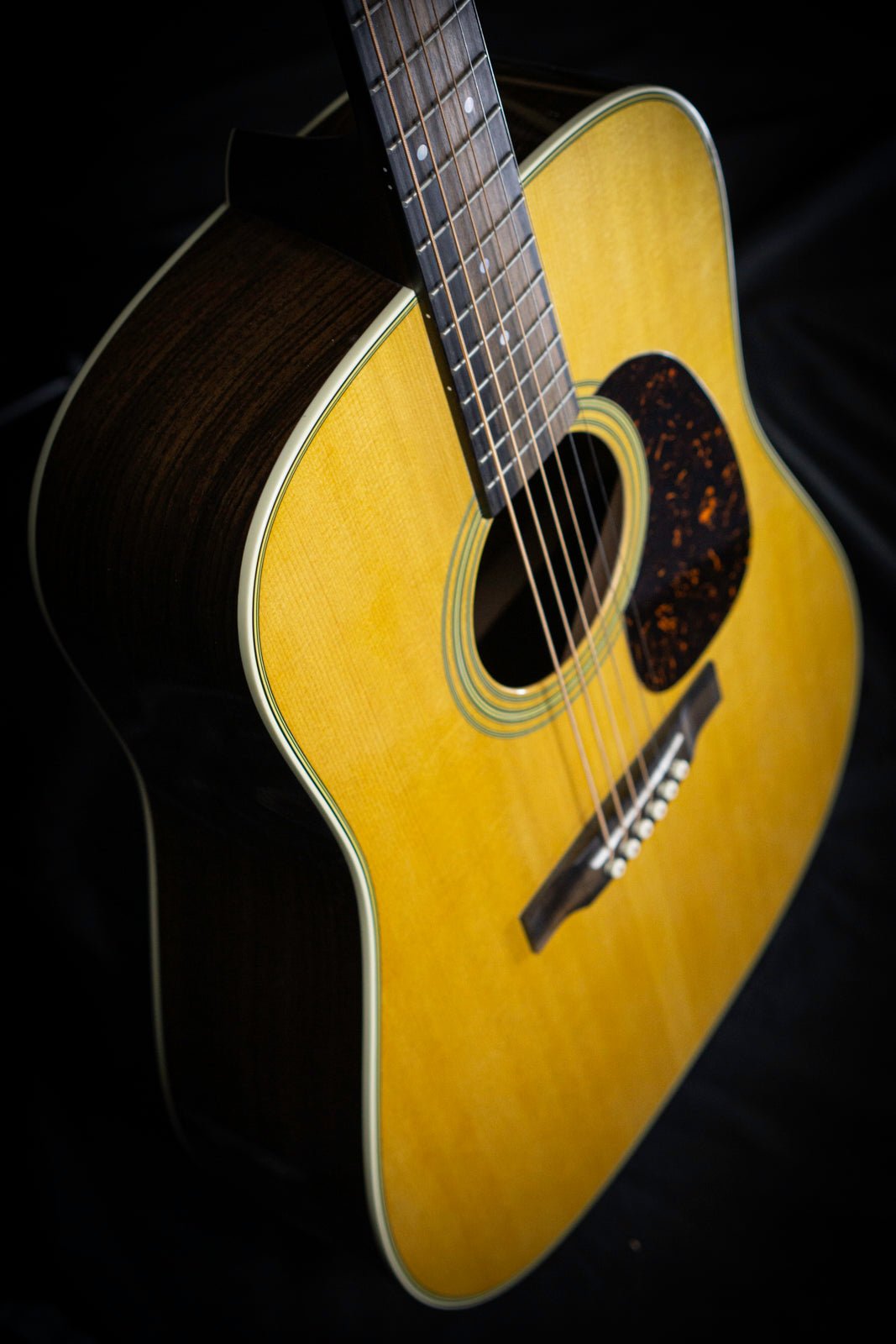 Martin Acoustic Guitars - WM Guitars