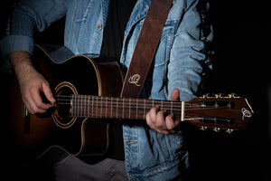 ORTEGA Suede-Leather Guitar-Strap - Peat