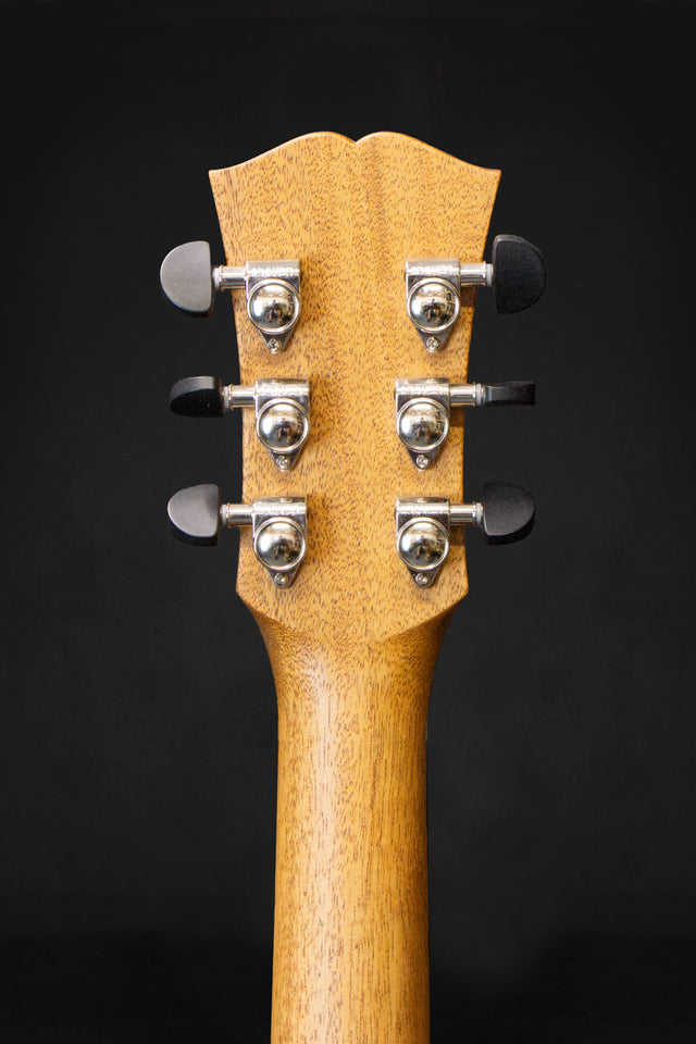 Dowina Walnut GAC NU Vintage Series Acoustic Guitar (Swiss Moon Spruce & Walnut)