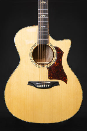 Bromo BAN2CE Denali Electro Acoustic Guitar