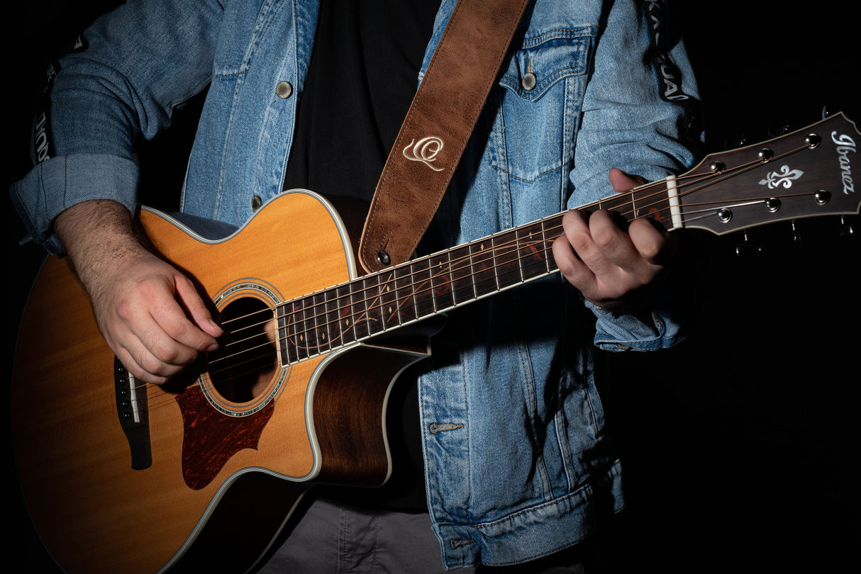 ORTEGA Suede-Leather Guitar-Strap - Cognac