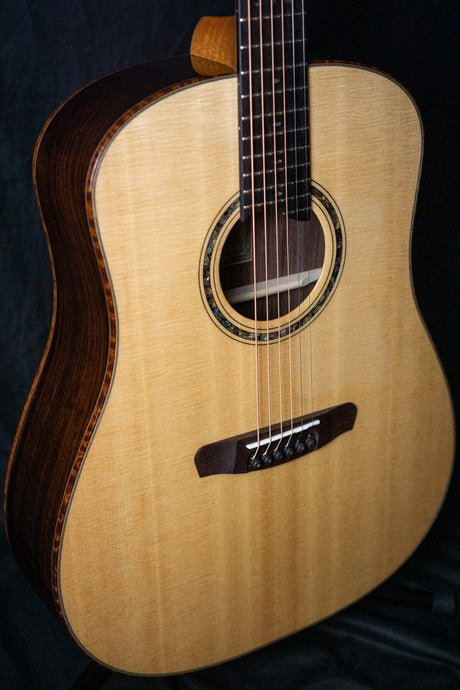 Dowina Master Series Eagle DS - SPM Custom (Dreadnaught body size) Spruce & Rosewood - Acoustic Guitars - Dowina