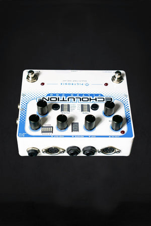 Pigtronix Echolution 2 w/ Remote Effects Pedal