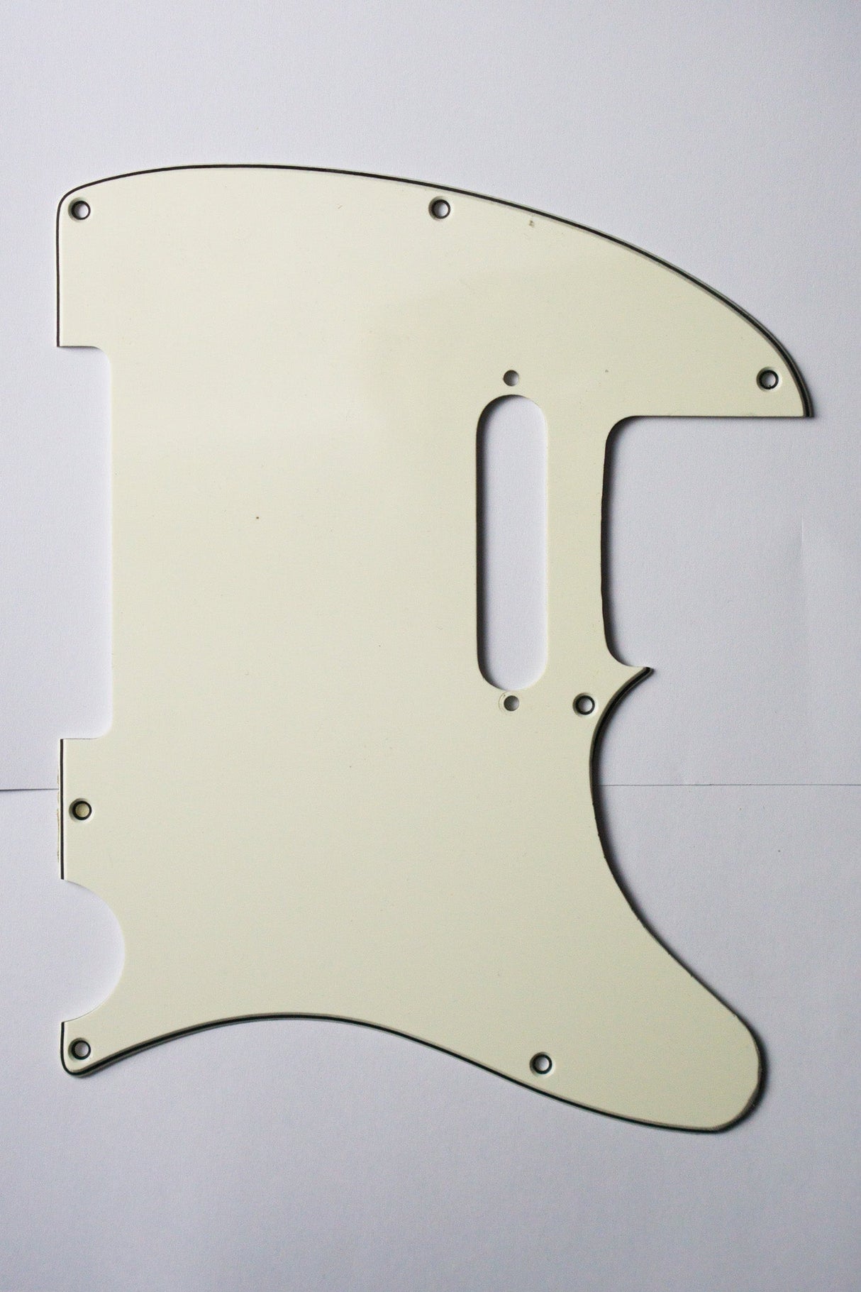 Tele Pickguard White 3 Ply 7 Screws - parts - WM Guitars