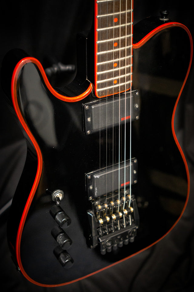 Washburn Tour 24 Chicago BBR Black/Red Left Handed 80's (Pre - Owned) - Electric Guitars - Washburn