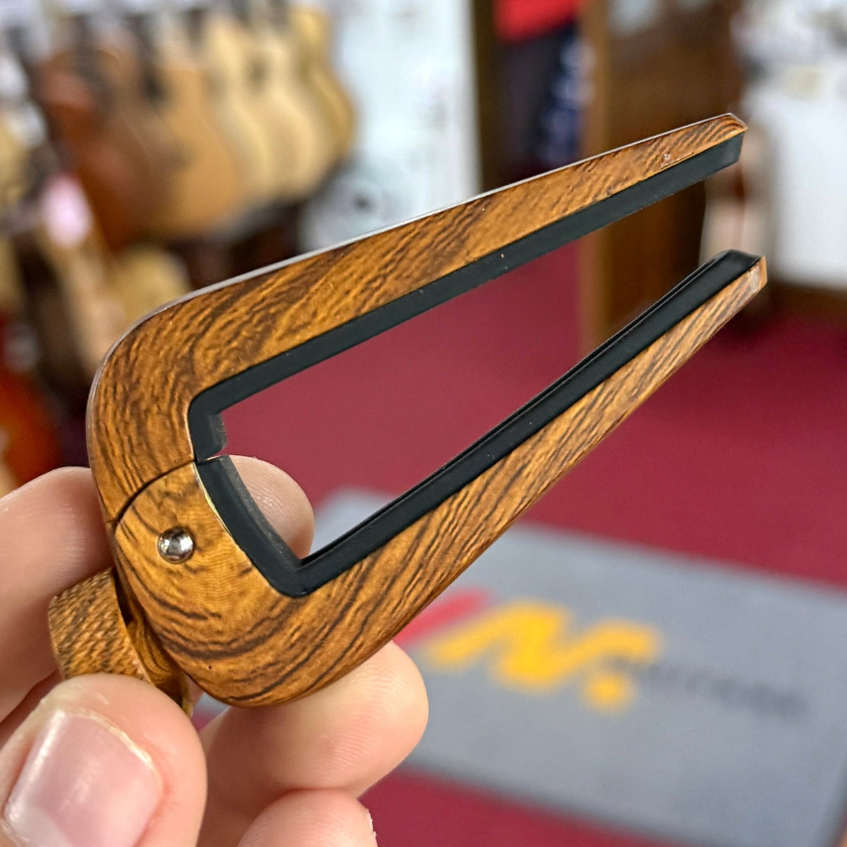 WM Universal Guitar Capo - Capos - WM Guitars